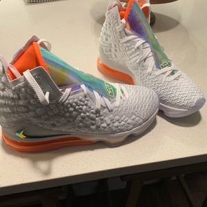 LeBron 17’s